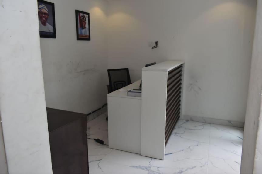 Jada Hotel And Suits Lagos Eksteriør bilde