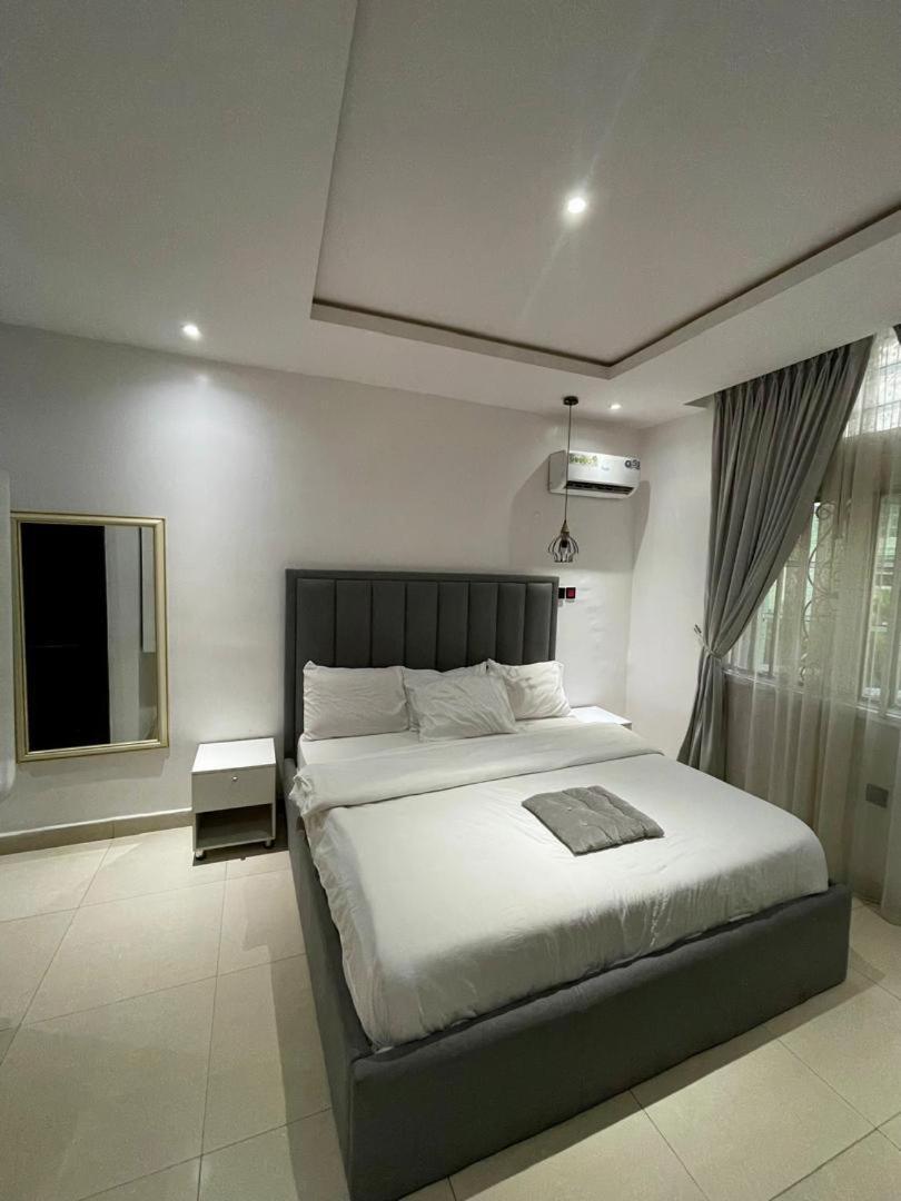Jada Hotel And Suits Lagos Eksteriør bilde
